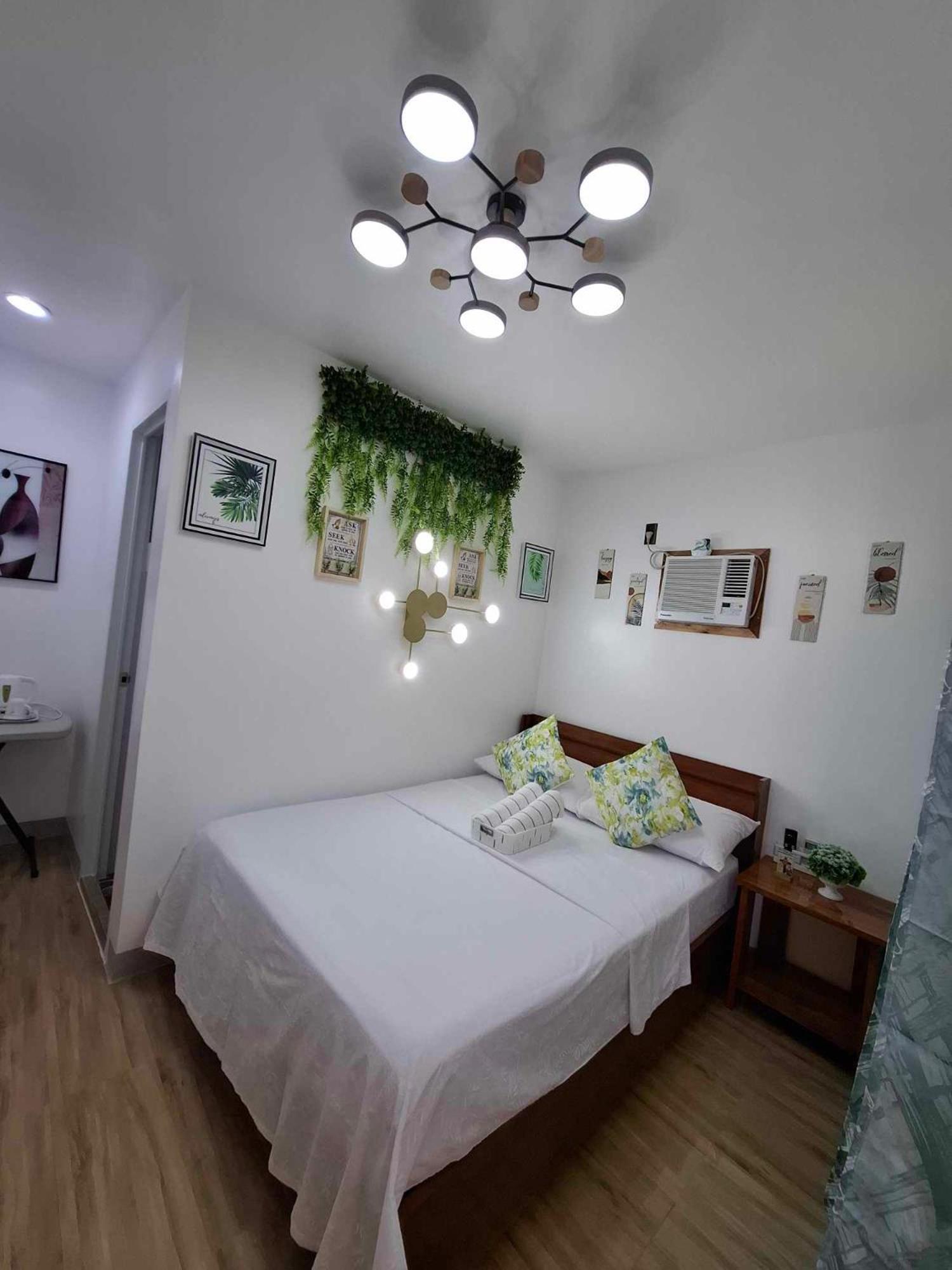 Dreamstay Hostel Moalboal Esterno foto